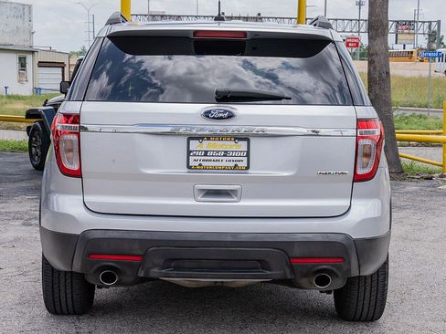 Used 2014 Ford Explorer FWD image 6