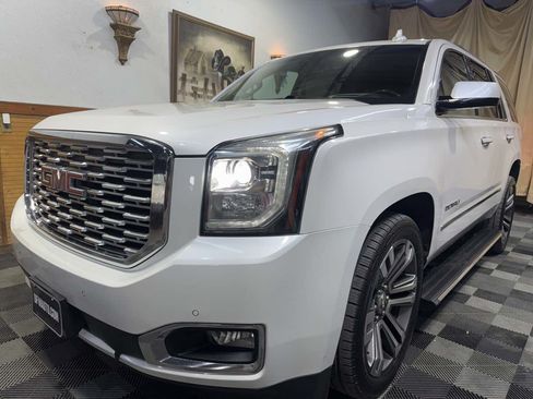 Used 2019 GMC Yukon Denali w/ Denali Ultimate Package AWD/4WD image 5