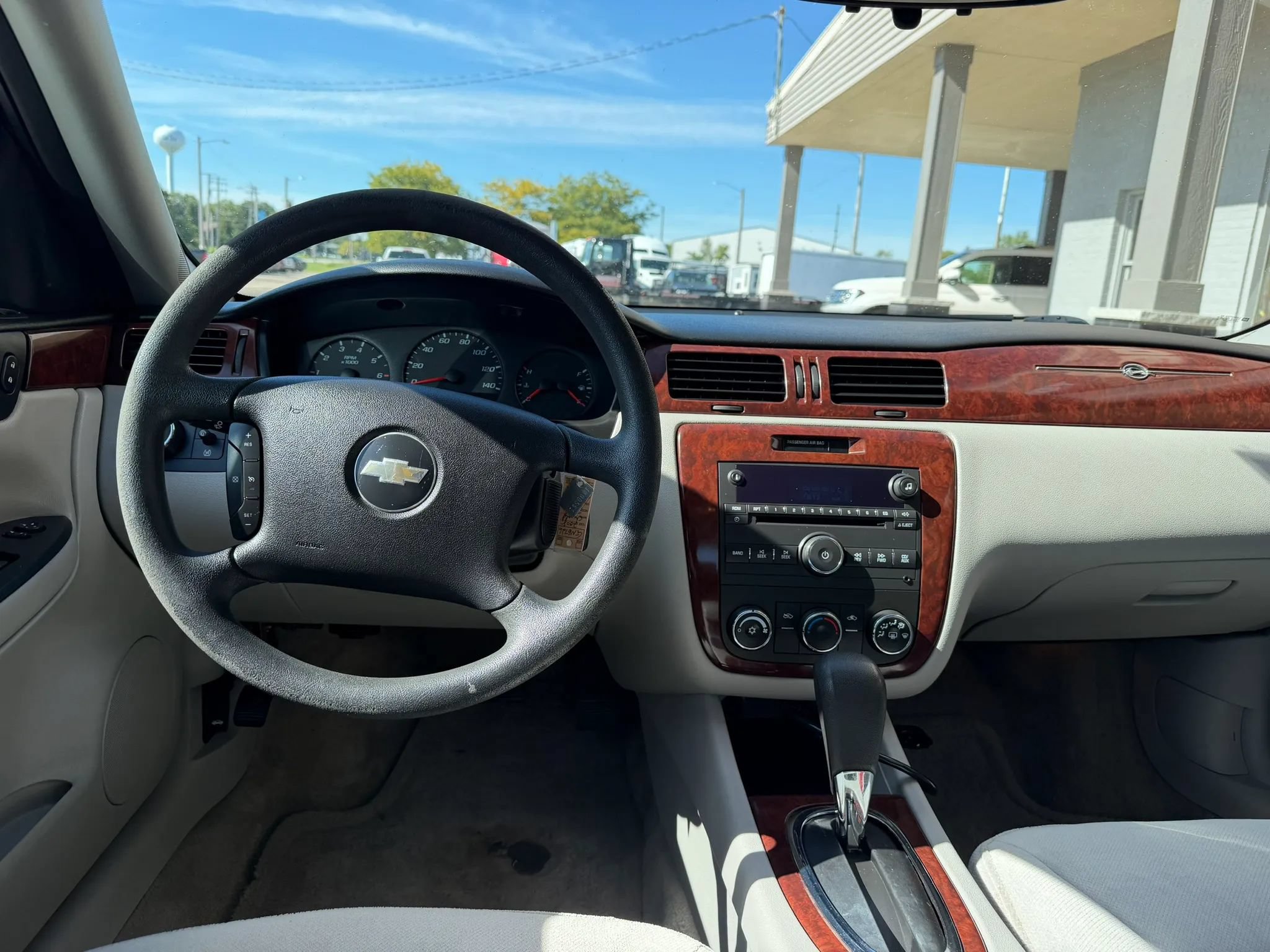 Used 2008 Chevrolet Impala LS FWD image 12