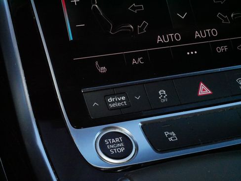 Used 2022 Audi Q7 2.0T Premium Plus image 28