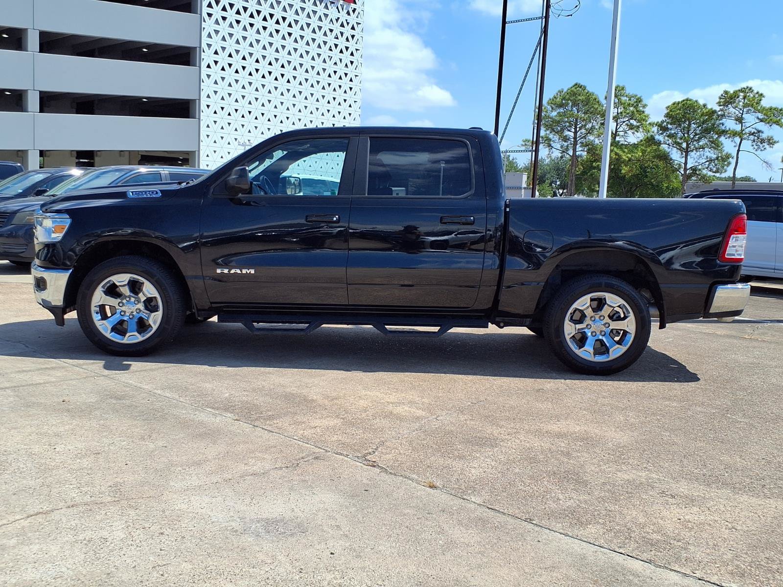 Used 2022 RAM 1500 Big Horn RWD image 26