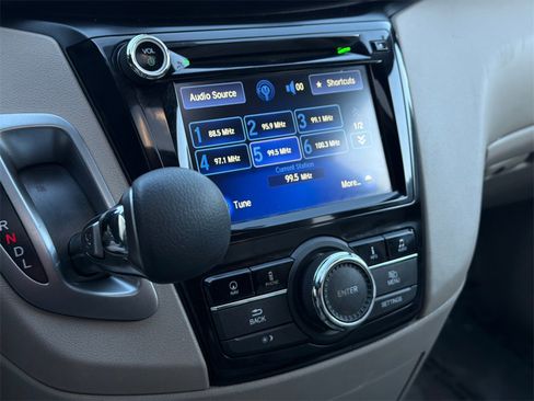 Used 2015 Honda Odyssey EX-L image 30