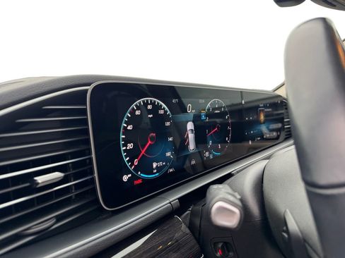 Used 2023 Mercedes-Benz GLE 350 4MATIC image 16