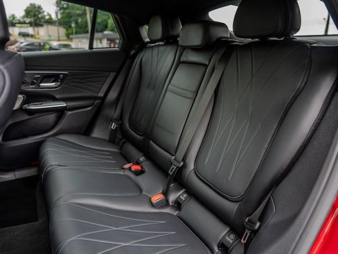Used 2024 Mercedes-Benz GLC 300 4MATIC w/ AMG Line image 20