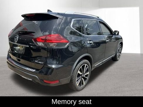 Used 2017 Nissan Rogue SL w/ SL Premium Package AWD/4WD image 6