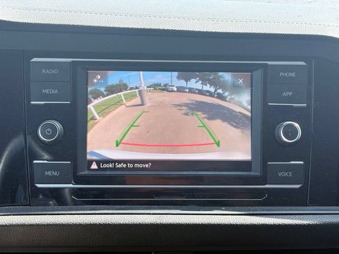 Used 2021 Volkswagen Jetta SE FWD image 10