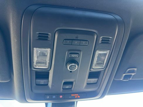 Used 2022 Chevrolet Tahoe Z71 AWD/4WD image 55