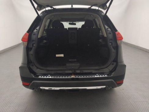 Used 2017 Nissan Rogue SV FWD image 29