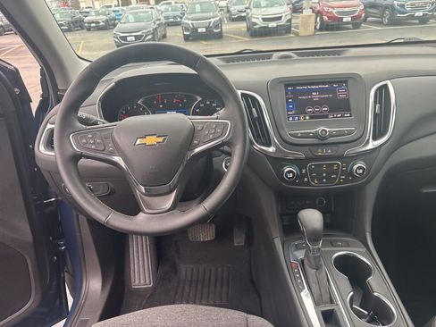 Used 2024 Chevrolet Equinox LT w/ LPO, Floor Liner Package image 15