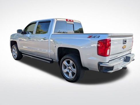 Used 2018 Chevrolet Silverado 1500 LTZ Z71 w/ LTZ Plus Package image 5
