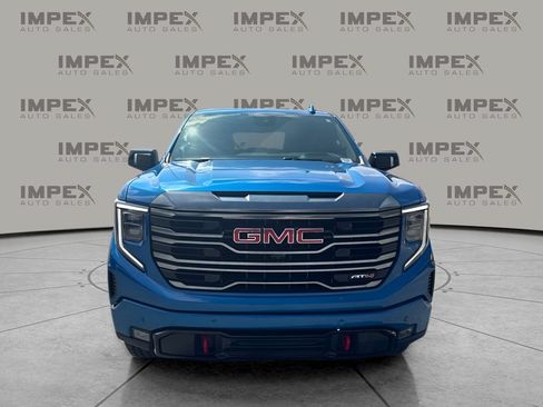 Used 2023 GMC Sierra 1500 AT4 w/ AT4 Premium Package AWD/4WD image 8