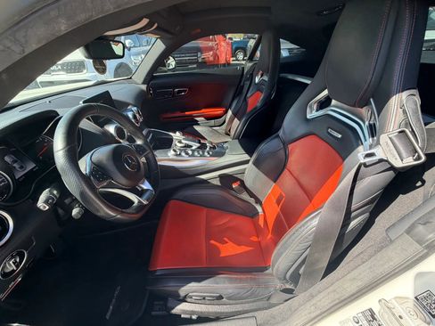 Used 2018 Mercedes-Benz AMG GT Coupe image 11