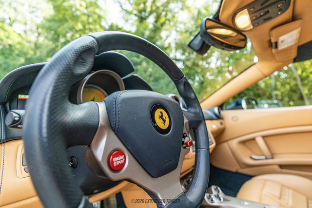 Used 2012 Ferrari California RWD image 61