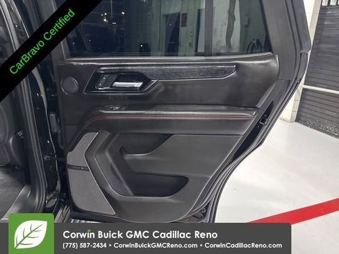 Certified 2025 GMC Yukon AT4 Ultimate image 21