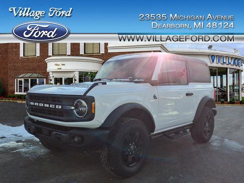 Used 2024 Ford Bronco Black Diamond image 1
