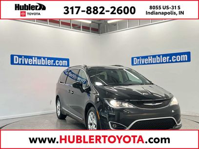 Used 2018 Chrysler Pacifica Touring-L w/ Tire & Wheel Group
