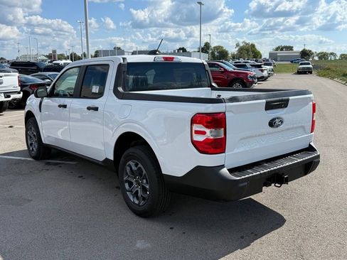 New 2025 Ford Maverick XLT w/ Equipment Group 301A image 37