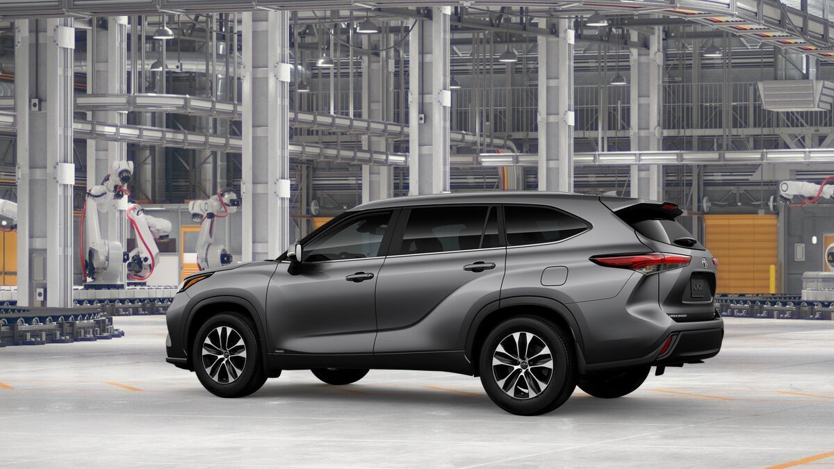 New 2026 Toyota Highlander XLE AWD/4WD image 5