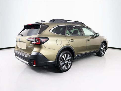 Used 2022 Subaru Outback Limited AWD/4WD image 11
