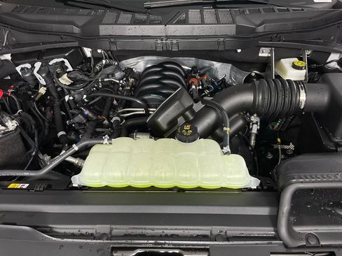 New 2026 Ford F150 Lariat w/ Equipment Group 502A High AWD/4WD image 9