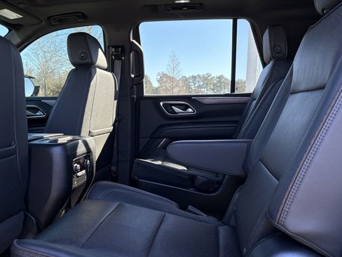 Used 2022 Chevrolet Tahoe High Country w/ Premium Package 2 image 18