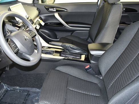 New 2026 Mitsubishi Eclipse Cross LE AWD/4WD image 14
