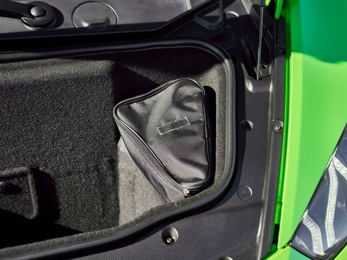 Used 2019 Lamborghini Huracan Performante image 20