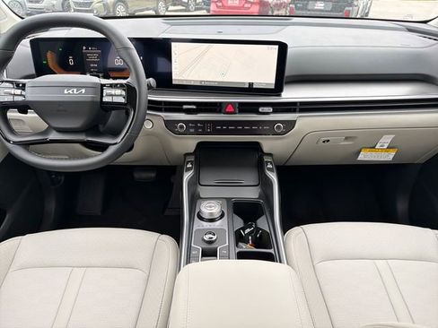 New 2026 Kia Sorento EX FWD image 9