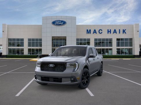 New 2025 Ford Maverick Lobo image 2