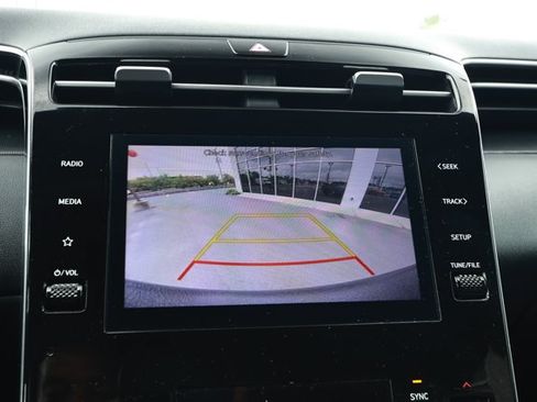 Used 2022 Hyundai Santa Cruz SEL Premium AWD/4WD image 17