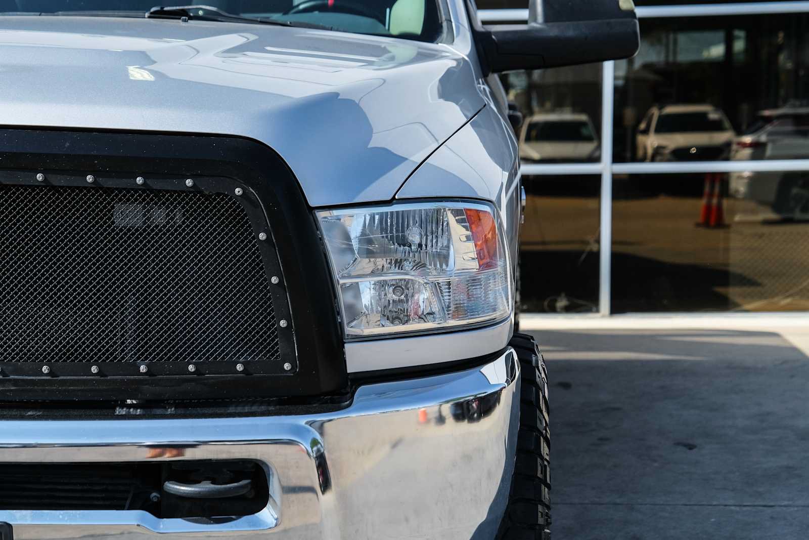 Used 2014 RAM 2500 Tradesman w/ Chrome Appearance Group AWD/4WD image 5