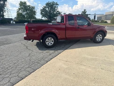 Used 2021 Nissan Frontier S RWD image 11