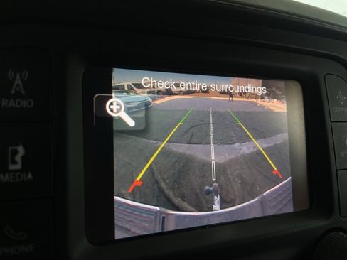 Used 2020 RAM 3500 Tradesman w/ Chrome Appearance Group image 32