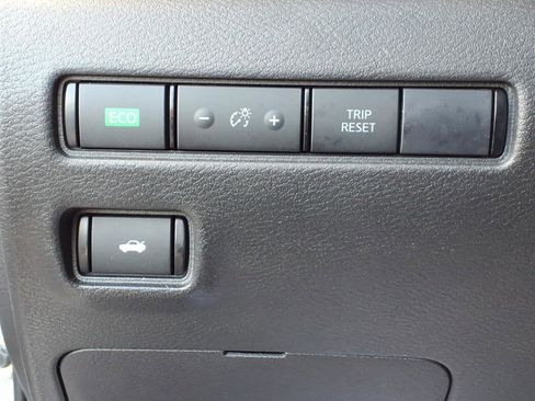 Certified 2023 Nissan Sentra SV w/ All-Weather Package image 32