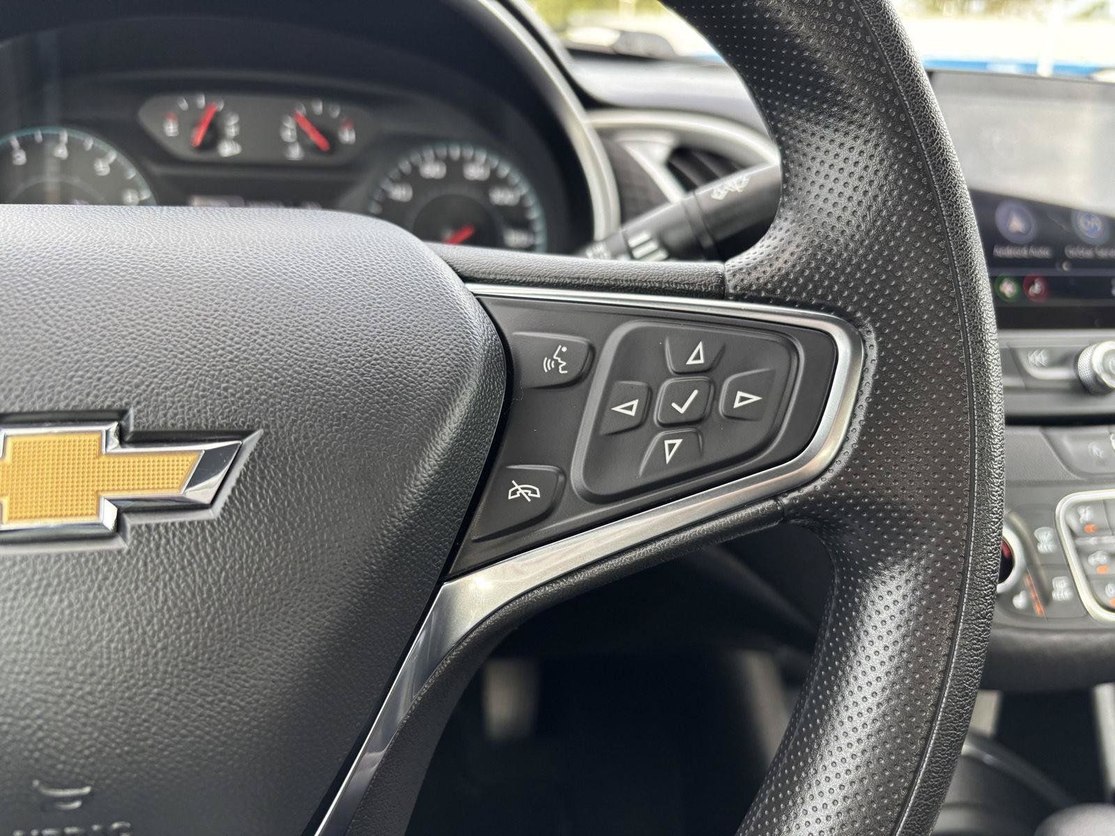 Used 2024 Chevrolet Malibu LT FWD image 20