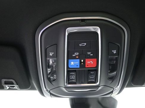 New 2026 Jeep Grand Cherokee Laredo AWD/4WD image 26