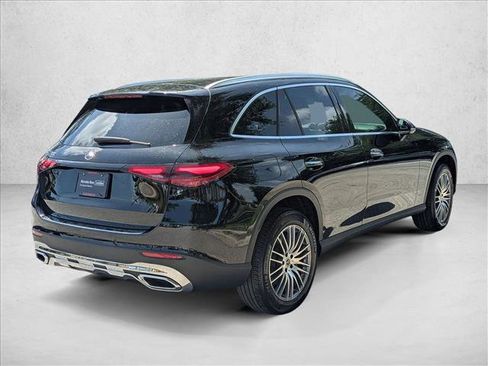 Certified 2026 Mercedes-Benz GLC 300 image 5