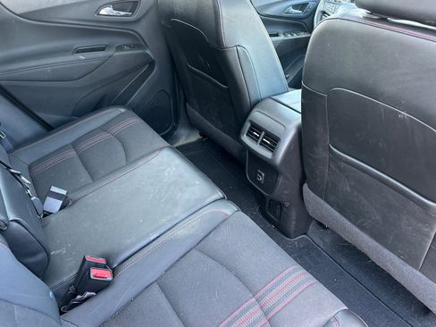 Used 2023 Chevrolet Equinox RS FWD image 17