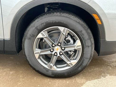 New 2025 Chevrolet Blazer LT w/ Convenience Package image 10