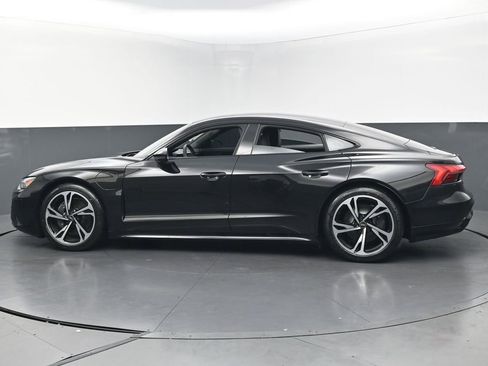 Used 2022 Audi e-tron GT Premium Plus w/ Performance Package image 8