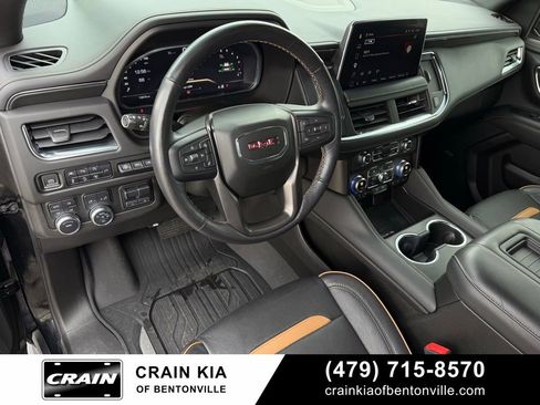 Used 2022 GMC Yukon AT4 w/ Technology Package AWD/4WD image 11