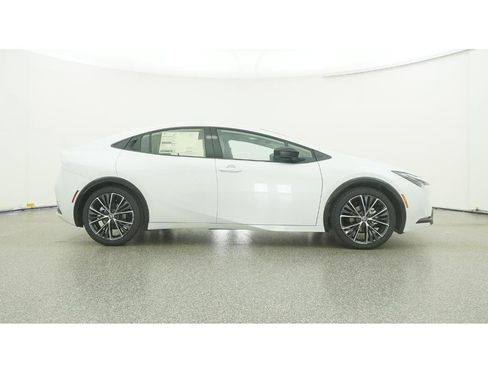 New 2026 Toyota Prius Limited image 27