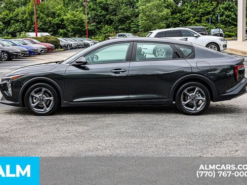 Used 2025 Kia K4 FWD image 9