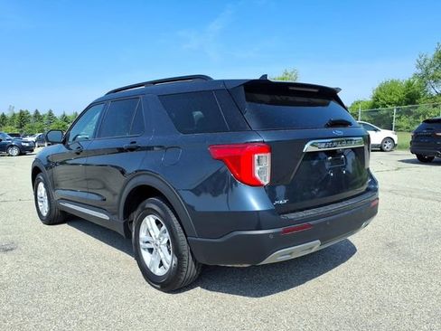 Certified 2023 Ford Explorer XLT w/ Equipment Group 202A AWD/4WD image 8