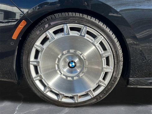 Used 2025 BMW 760i xDrive 760i xDrive image 34