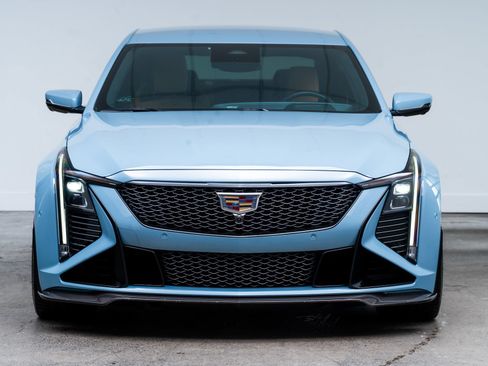 Used 2025 Cadillac CT5 V Blackwing w/ Precision Package RWD image 2
