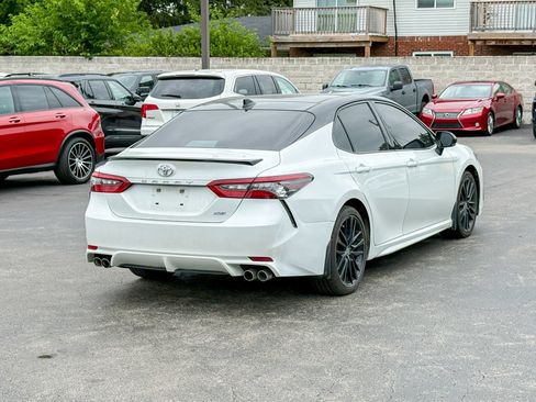 Used 2021 Toyota Camry XSE FWD image 8