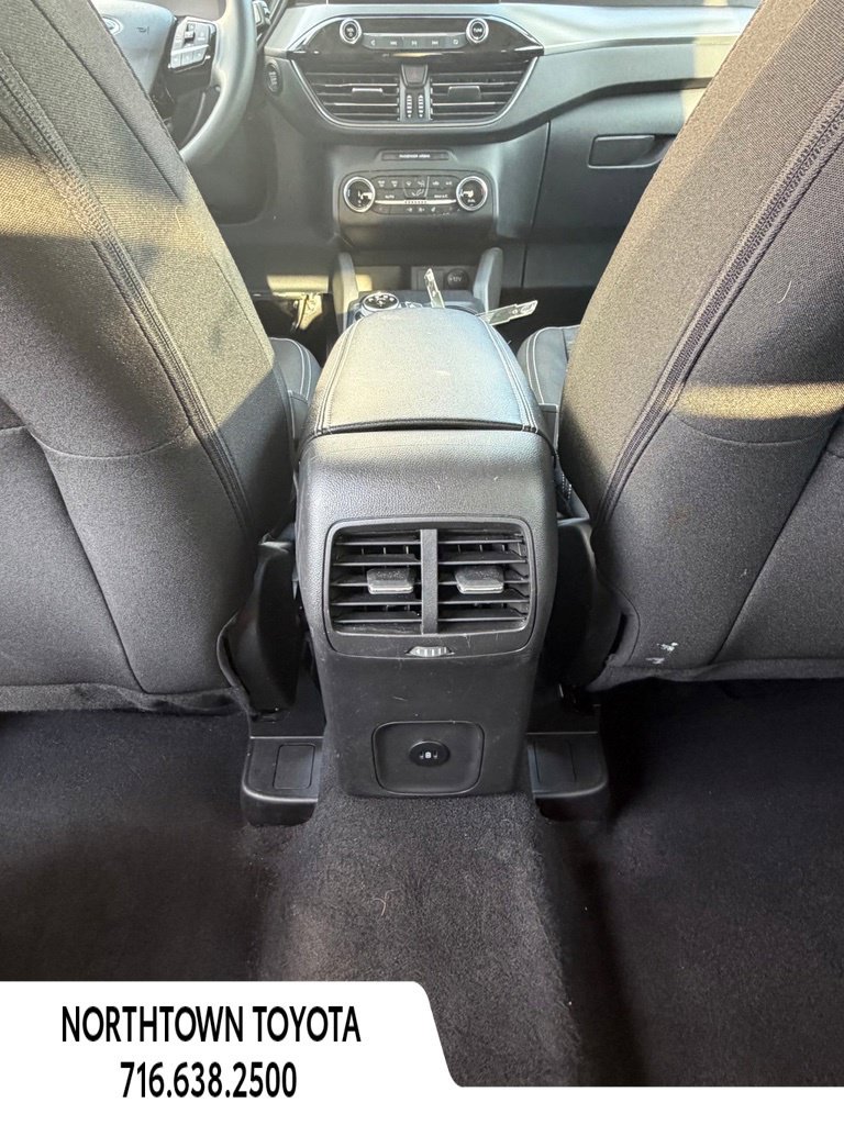 Used 2023 Ford Escape Active w/ Cold Weather Package FWD image 12