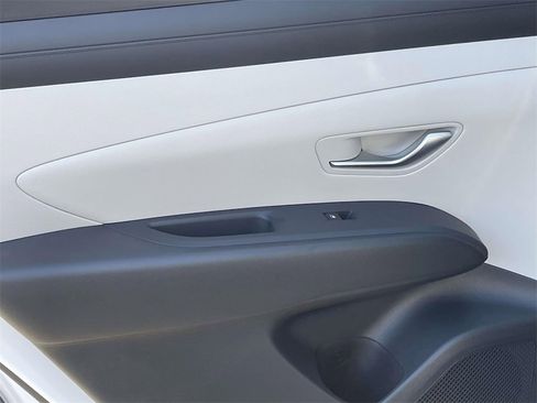 New 2026 Hyundai Tucson SEL image 10
