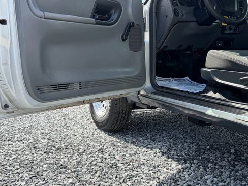 Used 2011 Ford Ranger XL AWD/4WD image 12